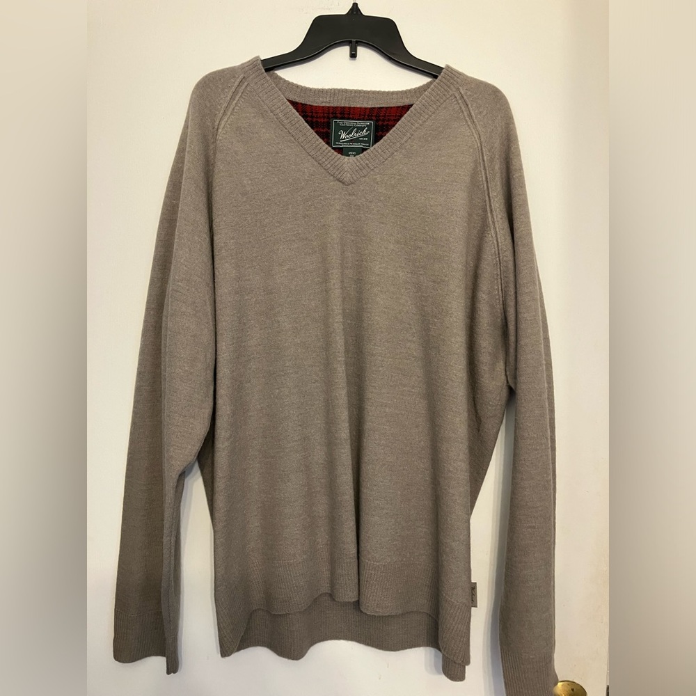 WOOLRICH merino wool v-neck sweater 2XL big and tall